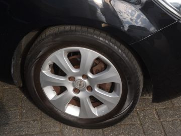 Opel Agila